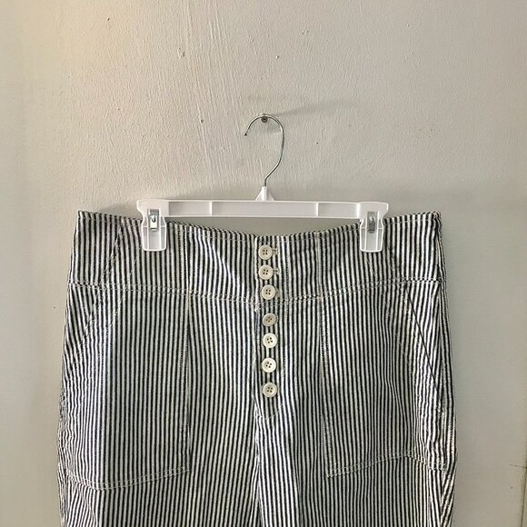 Women GAP Capri Style Striped Pants - Size 16 Tall - Picture 2 of 8